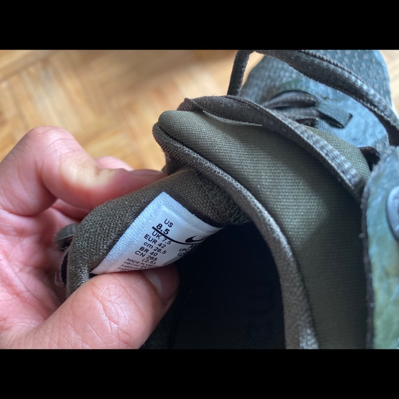 Nike Renew Revival (size 8.5) - Picture 5 of 5